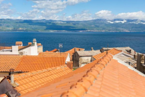 VRBNIK OLD CITY LOFT